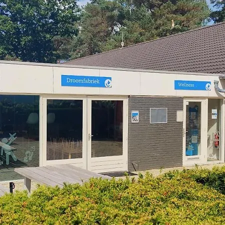 Huisje Weltevree Met Hottub Apartment
