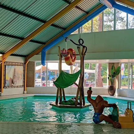 Huisje Weltevree Met Hottub Apartment *